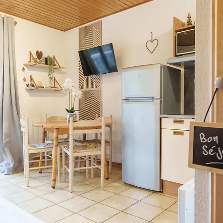 La Cime Des 4 - Vue Sur La Vallee A Appartement