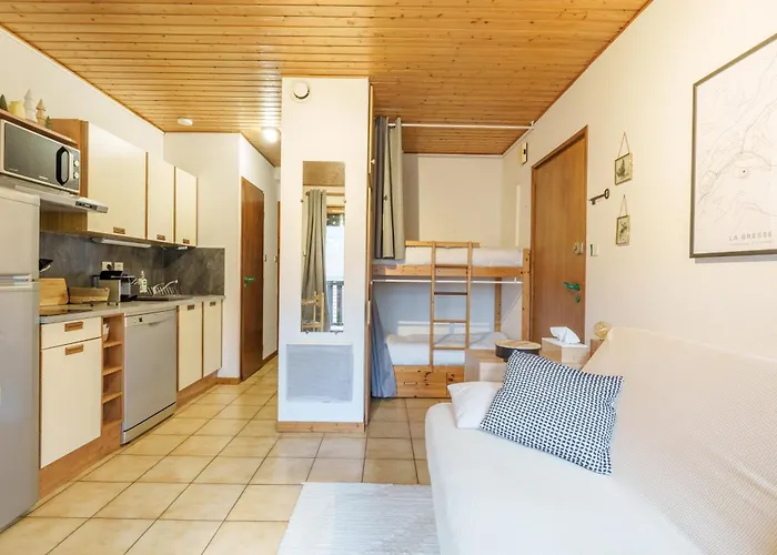 La Cime Des 4 - Vue Sur La Vallee A Apartmán